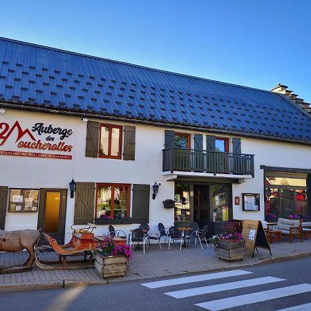Auberge Des Deux Moucherolles Corrençon-en-Vercors Buitenkant foto